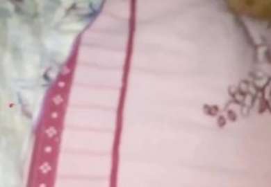 雲盤高質露臉a級泄密，風韻猶存微胖良家少婦，表里不一極度反差，線下約炮綠老公，綠帽癖老公負責拍攝