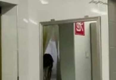 / 귀 한 진실 , 교 내 공 중 욕 탕 내부 봄 색 , 초 다 수 여 학생 전 벌 거 벗 은 목 욕 욕 을 하고 목 욕 을 나 간다 폭 로 _ (1)